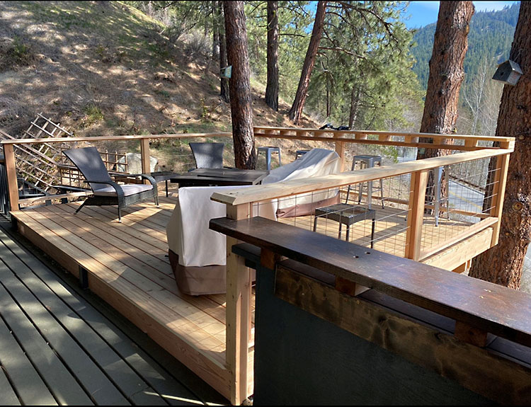 The Cabin at Eagle Creek