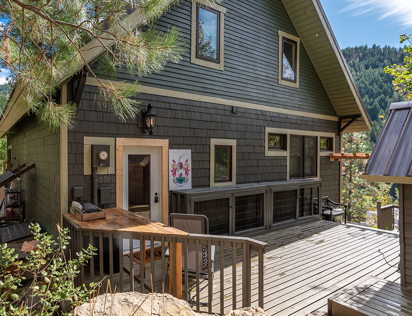 The Cabin at Eagle Creek